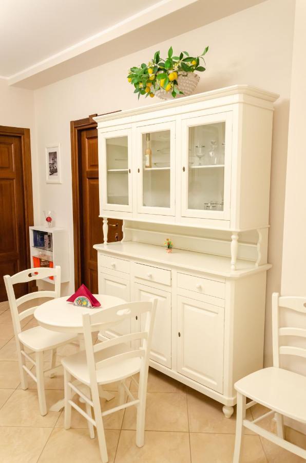 タオルミーナ B&B エクステリア 写真
