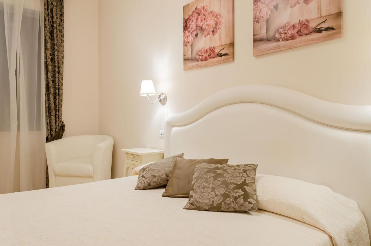 タオルミーナ B&B エクステリア 写真